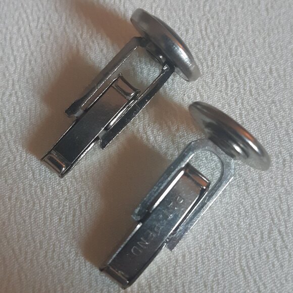 1950s Adularescent Grey Art Glass Silver Tone .5" Round Cuff Links - Picture 5 of 10